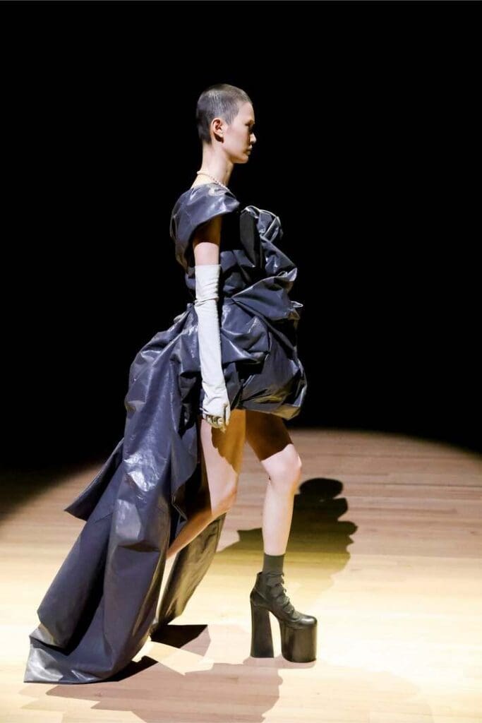 SP23 LOOK 11