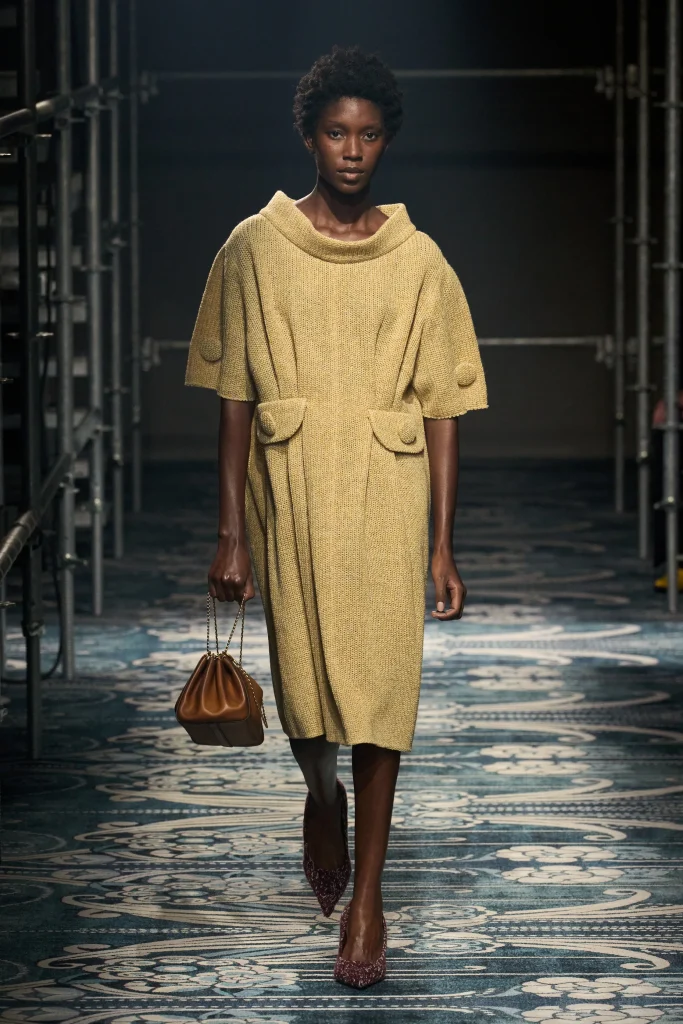 00015 prada fall 2025 ready to wear