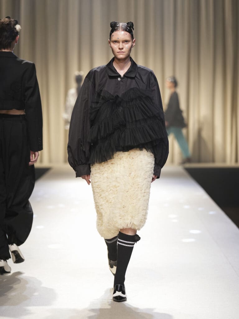 VIVIANO look 23
