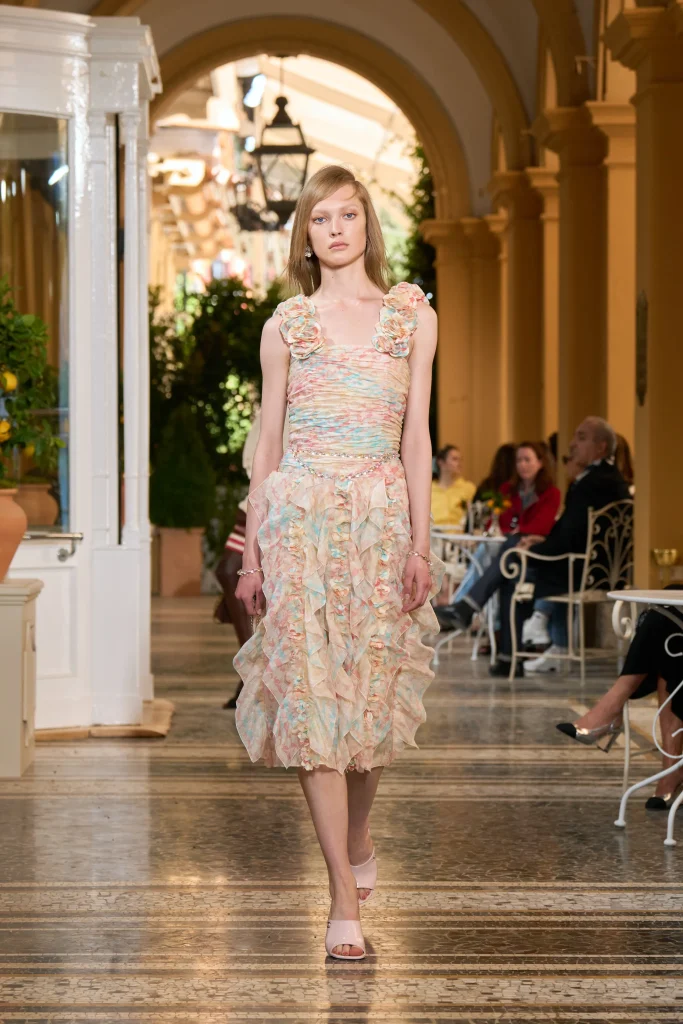 シャネル(Chanel) 2026年クルーズコレクションーコモ湖「ヴィラ・デステ」に響く、夏の旋律 31 00046 chanel resort 2026