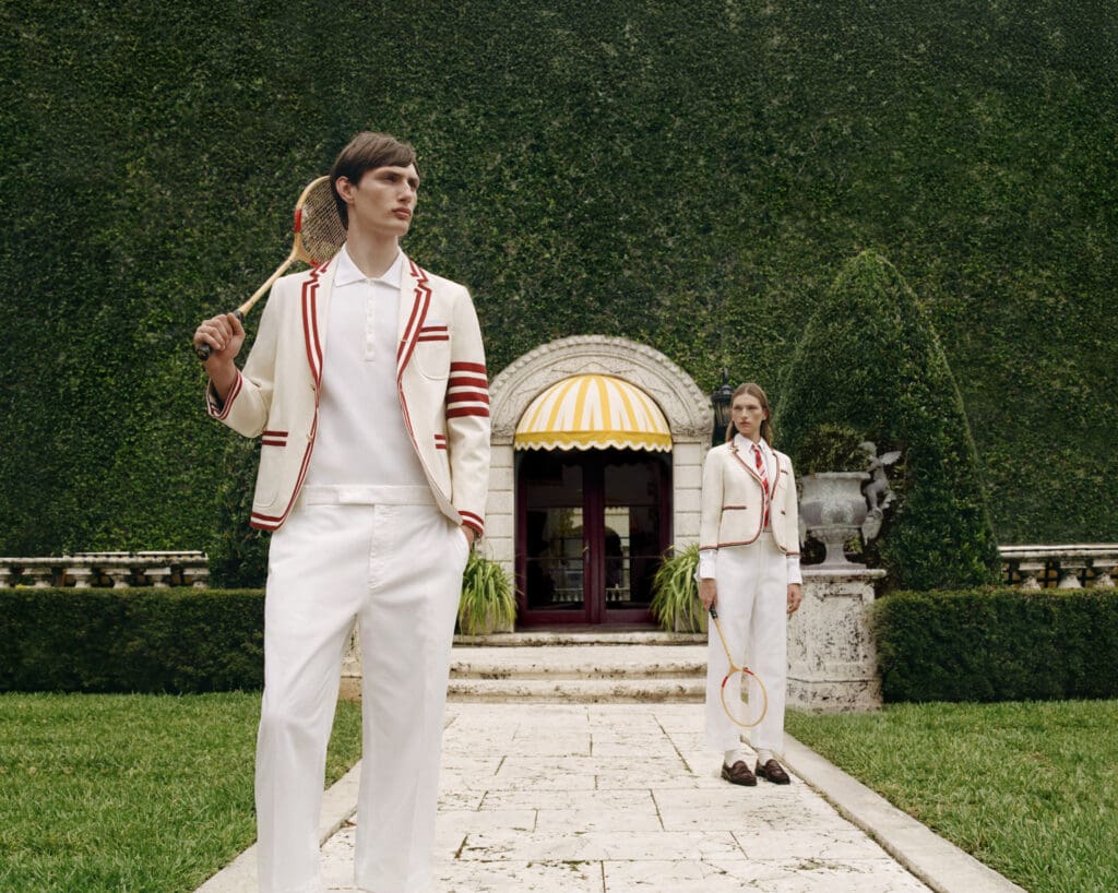 トム ブラウン(Thom Browne)、2025年ハイサマーコレクションで描く、モダン・プレッピーの再構築 11 Thom Browne Summer 2025 Hero Campaign Image 8 Master