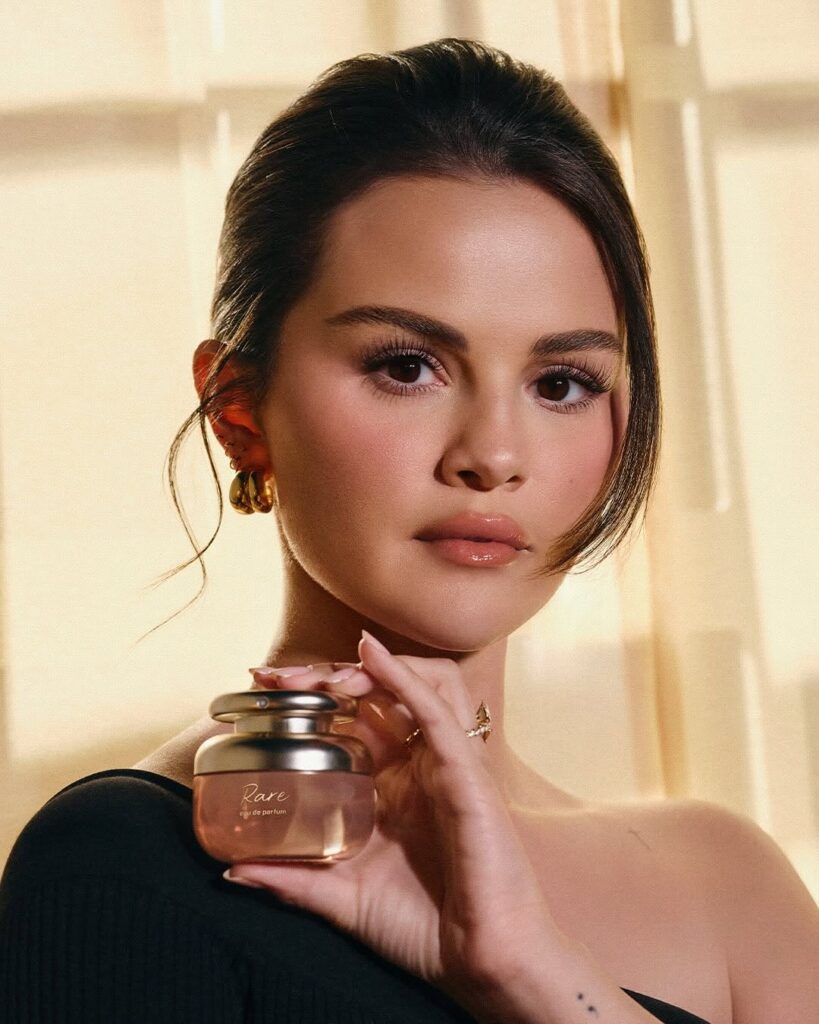 セレーナ・ゴメスが手がけるレア ビューティ(Rare Beauty)から初のフレグランス「Rare Eau de Parfum」が発売 4 Rare Beauty