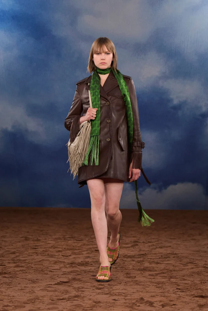 バーバリー(Burberry)、音楽とファッションが共鳴する2026年サマーコレクションを発表 13 00010 burberry spring 2026 ready to wear