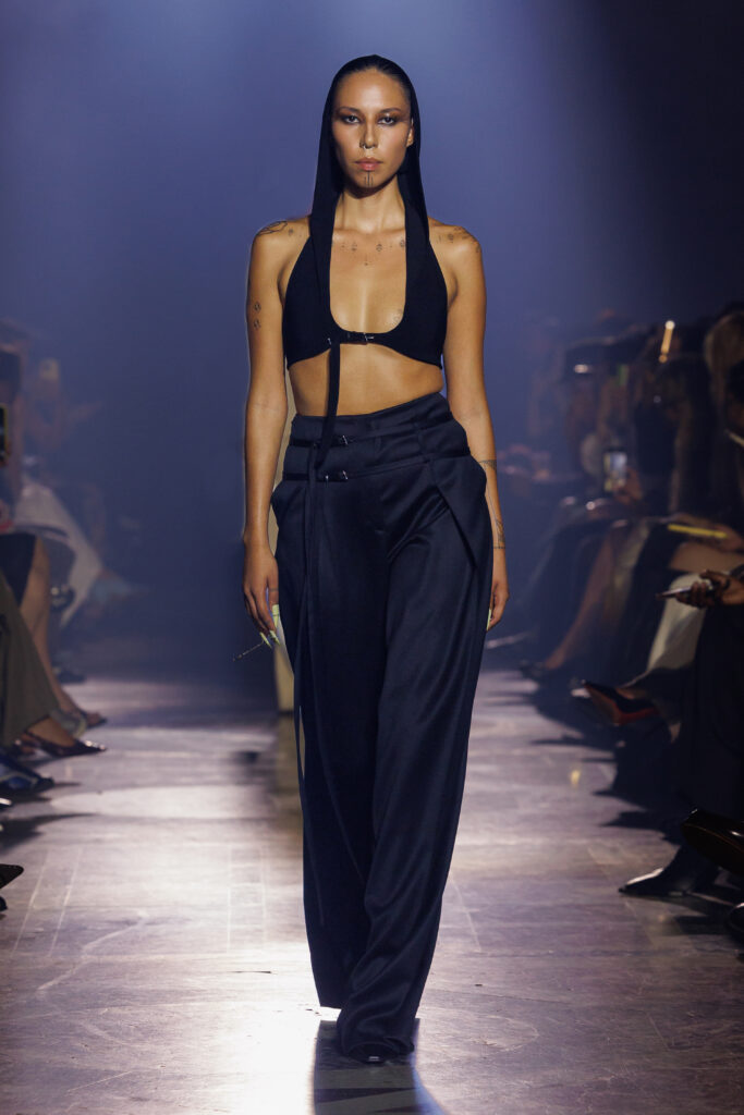 グレース リン(Grace Ling)2026年春夏コレクション─ 未来の遺物としてのモード 18 Grace Ling nyfw ss26 Look 30
