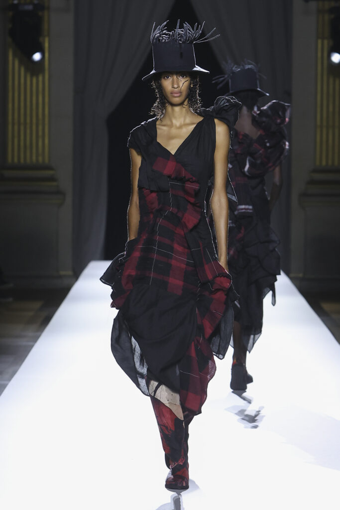 Yohji Yamamoto SS2026 Look 24