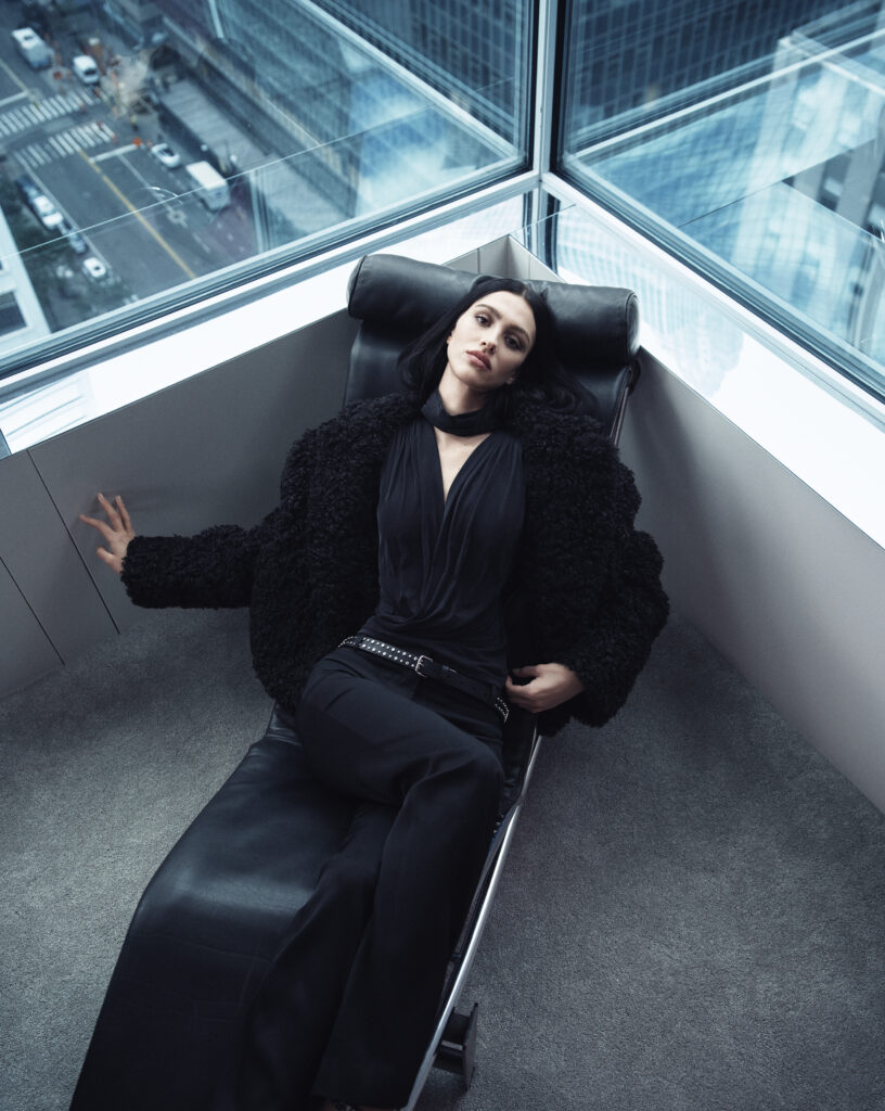 ザラ(ZARA)、ルドヴィック・ド・サン・セルナンと初のコラボコレクションを発表 8 251010 GVS ZARA Shot 02 139 v1 QC R300