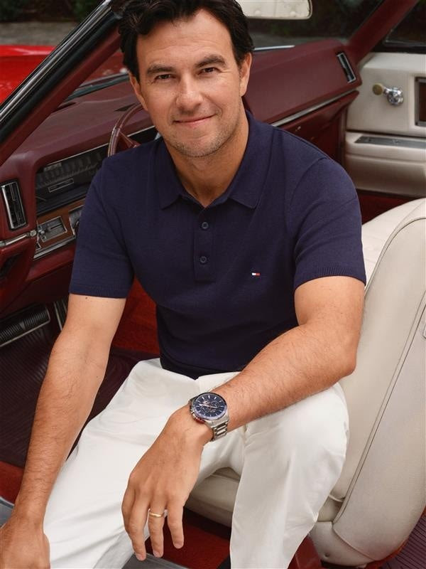 トミー ヒルフィガー(Tommy Hilfiger)、F1(R)ドライバーのセルジオ・ペレスをグローバル・メンズウェア・アンバサダーに任命 4 unnamed 1 2