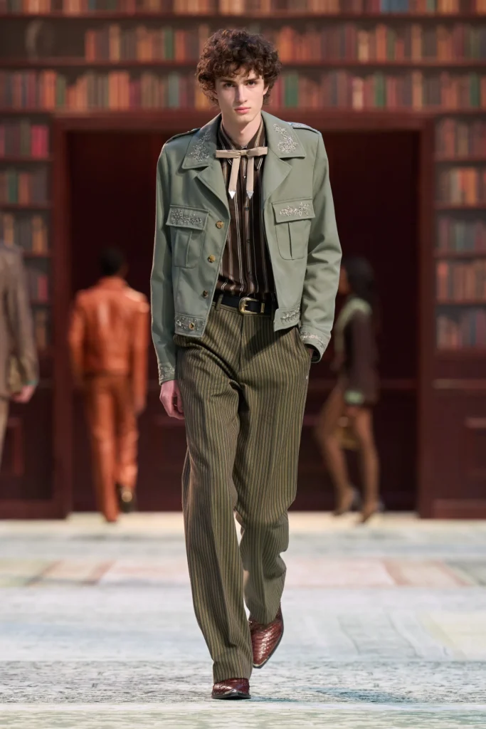 アミリ(Amiri)2026年秋冬 ─ ノスタルジアが導くメンズ&ウィメンズコレクション 15 00025 amiri fall 2026 menswear