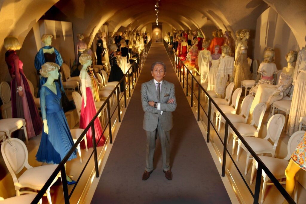 クチュール界の巨匠、ヴァレンティノ・ガラヴァーニ(Valentino Garavani)が93歳で逝去 8 Valentino 3