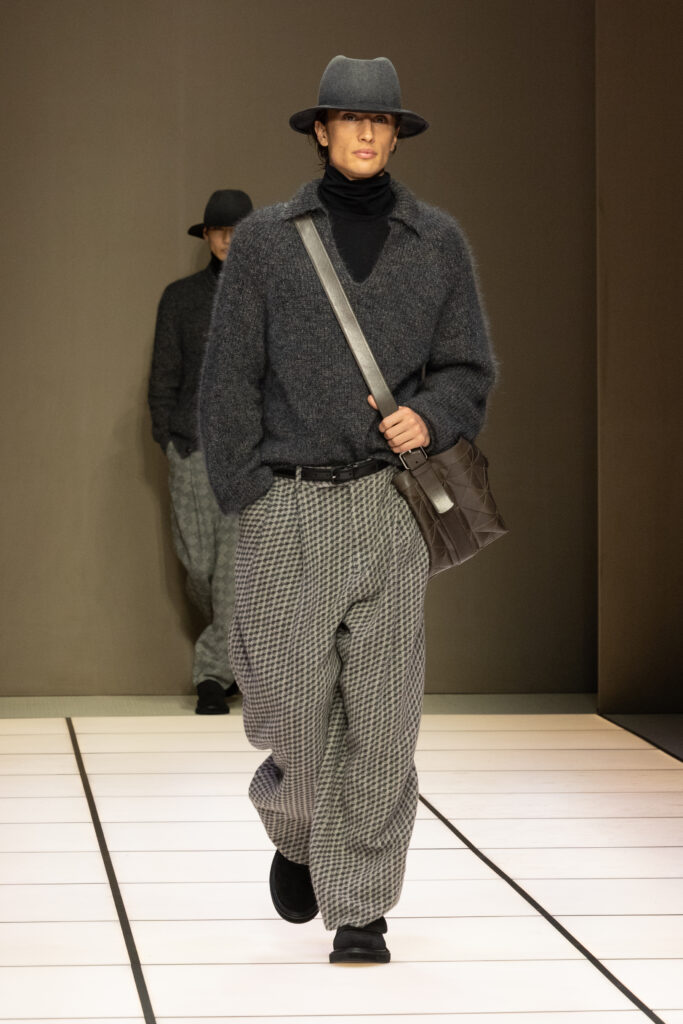 ジョルジオ アルマーニ(Giorgio Armani)、レオ・デル・オルコによる2026年秋冬メンズコレクションを発表 15 sub20