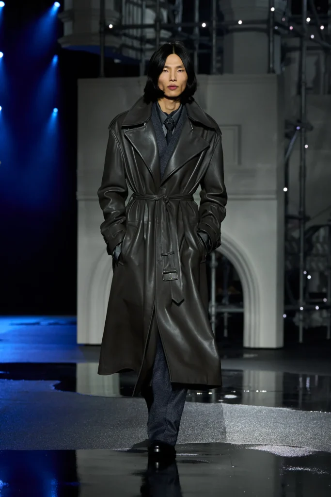 バーバリー(Burberry)、ダニエル・リーが描く“外へ出るための”2026年秋冬 15 00007 burberry fall 2026 ready to wear