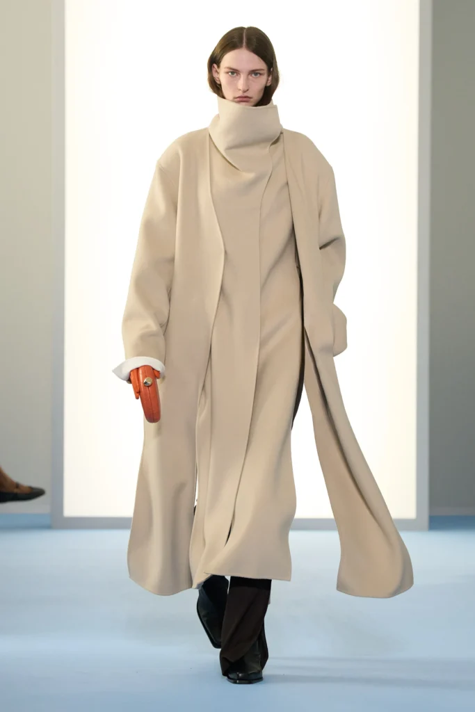 スポーツマックス(Sportmax)2026年秋冬:変化を纏う女性のための"ダイナミズム" 15 00007 sportmax fall 2026 ready to wear