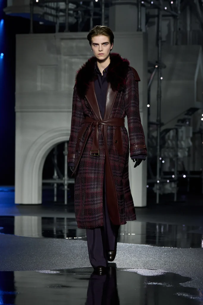 バーバリー(Burberry)、ダニエル・リーが描く“外へ出るための”2026年秋冬 16 00020 burberry fall 2026 ready to wear