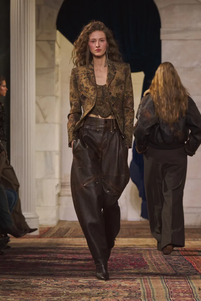 ラルフ ローレン(Ralph Lauren)2026年秋冬:冒険するヘリテージ 15 00023 ralph lauren fall 2026 ready to wear