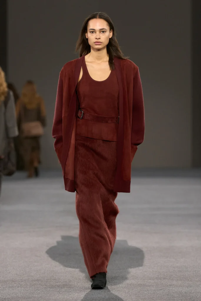 マックス マーラ(Max Mara)2026年秋冬:ヘリテージを纏う新時代の女性像 18 00024 max mara fall 2026 ready to wear 1