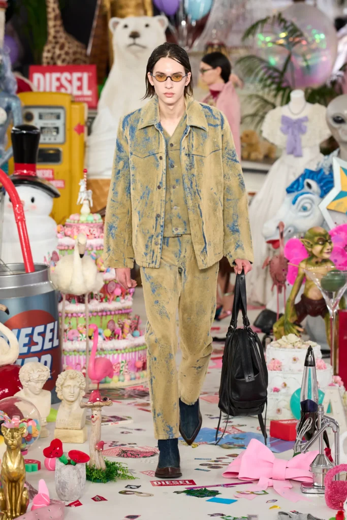 ディーゼル(Diesel)2026年秋冬:乱れを誇りへと変える翌朝の美学 26 00027 diesel fall 2026 ready to wear