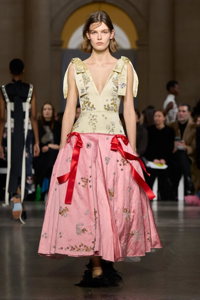 アーデム(Erdem)2026年秋冬:「The Imaginary Conversation」20年続く対話のかたち 17 00028 erdem fall 2026 ready to wear