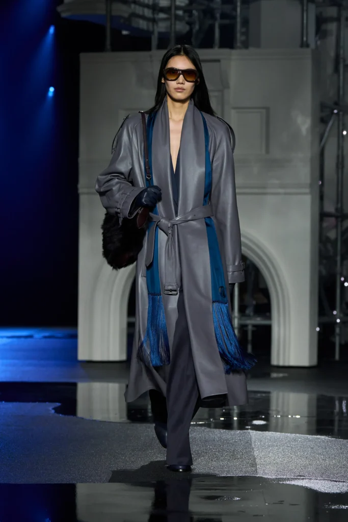 バーバリー(Burberry)、ダニエル・リーが描く“外へ出るための”2026年秋冬 21 00039 burberry fall 2026 ready to wear