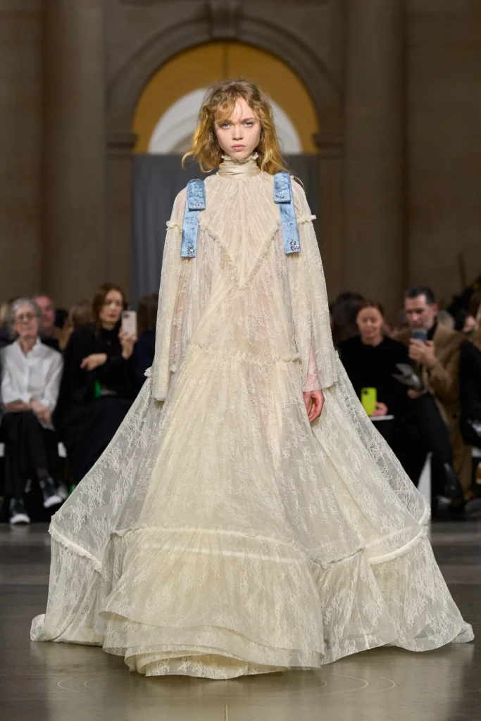 アーデム(Erdem)2026年秋冬:「The Imaginary Conversation」20年続く対話のかたち 22 00045 erdem fall 2026 ready to wear