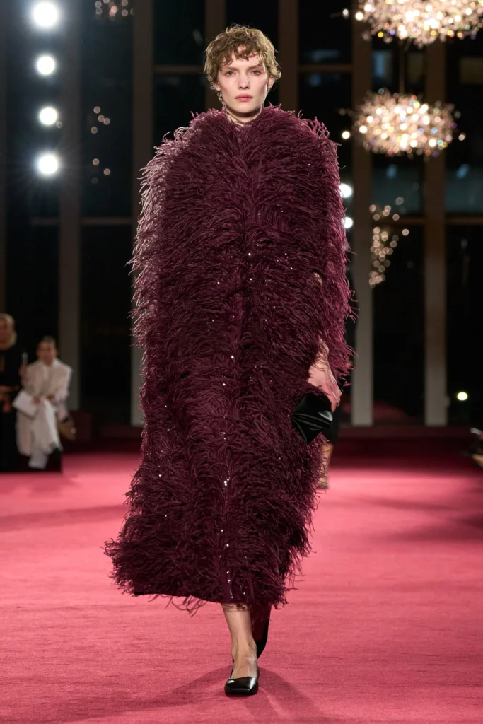 マイケル・コースコレクション(Michael Kors Collection)2026年秋冬が捧げる、ニューヨーク・シティへのオマージュ 30 00053 michael kors collection fall 2026 ready to wear