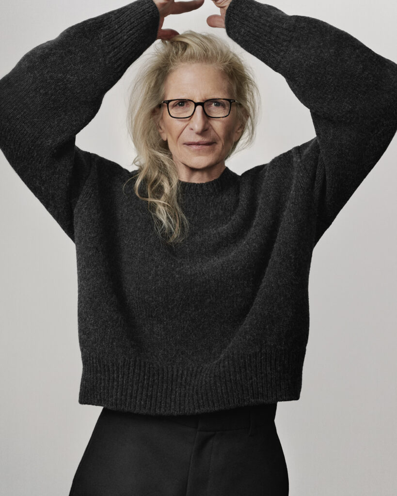 ジバンシィ(Givenchy)、サラ・バートンによる2026年サマーキャンペーン「The Portrait Series III」を発表 15 GIVENCHY SS26 CAMPAIGN 4x5 21