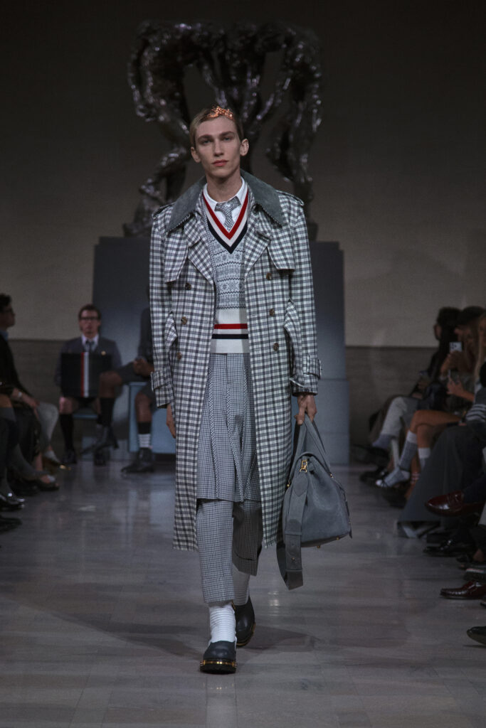 トム ブラウン(Thom Browne)、サンフランシスコで2026年秋コレクションを発表 15 LOOK47