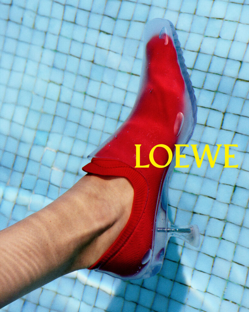 ロエベ(LOEWE)、ジャック・マッコローとラザロ・ヘルナンデスによる初の2026春夏キャンペーンを公開 10 unnamed 1 1