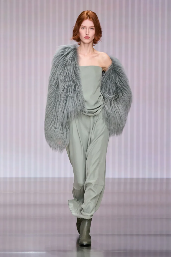 ジョルジオ アルマーニ(Giorgio Armani)2026年秋冬:静けさの中に宿る、新たなエレガンス 22 00019 giorgio armani fall 2026 ready to wear