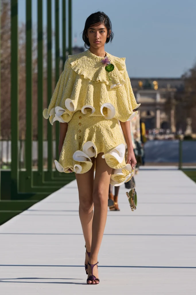 ディオール(Dior)2026年秋冬:チュイルリー庭園に咲く、アンダーソンによる新たなワードローブ 20 00048 christian dior fall 2026 ready to wear