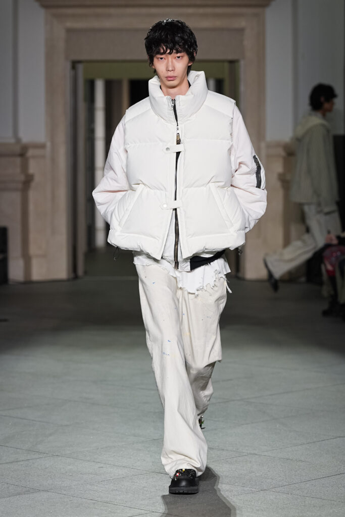 アンセルム(ANCELLM)2026年秋冬:未完成という哲学と時間が作る美しさ 26 ANCELLM 26 27aw LOOK38