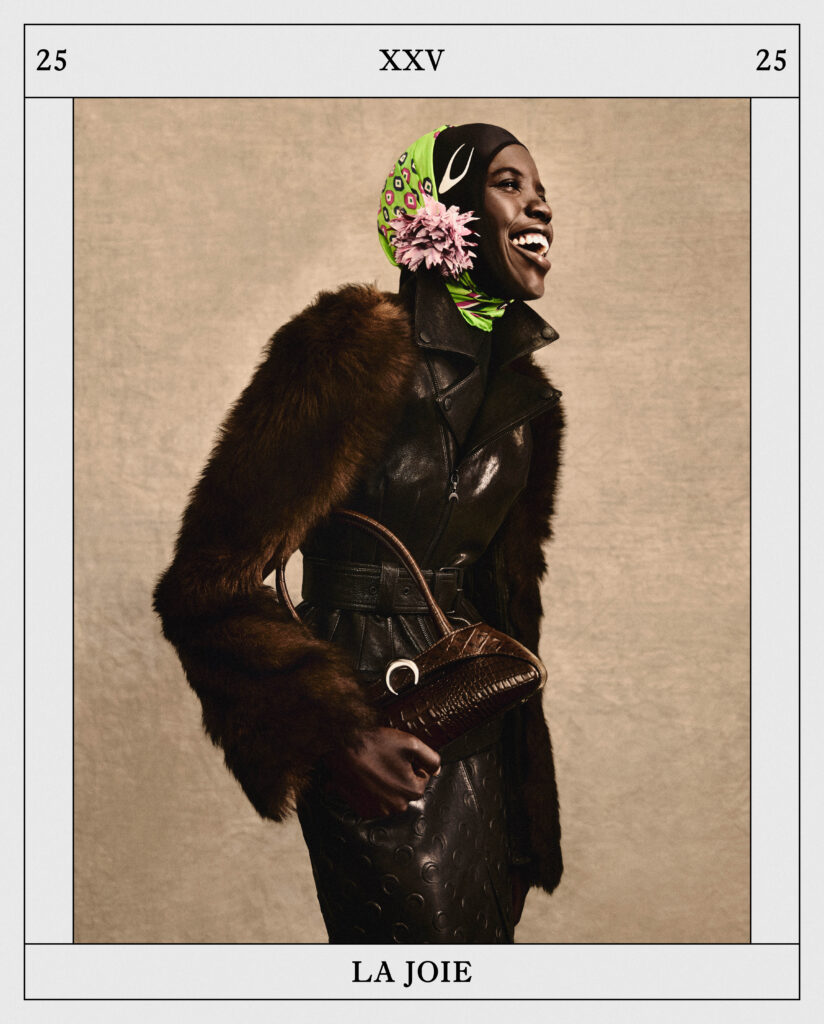 マリーン セル(Marine Serre)、ルーブル美術館とコラボした2026年秋冬「THE GRACE OF TIME」を発表 27 FW26 LOOKBOOK 25