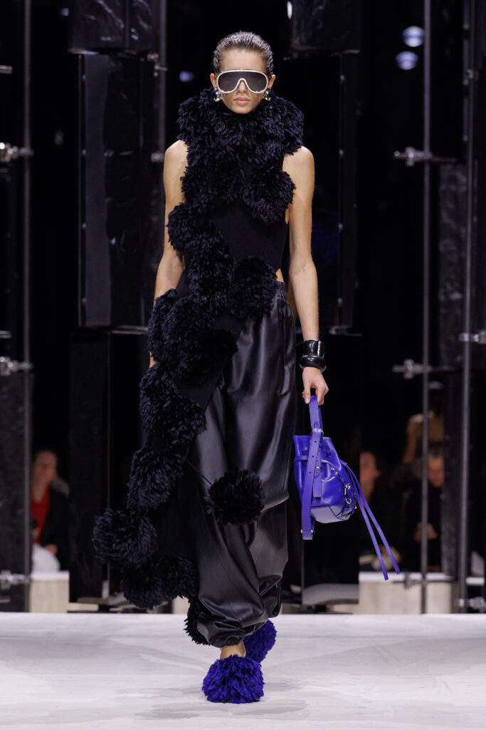 GIVENCHY FW26 WOMAN SHOW LOOK 28