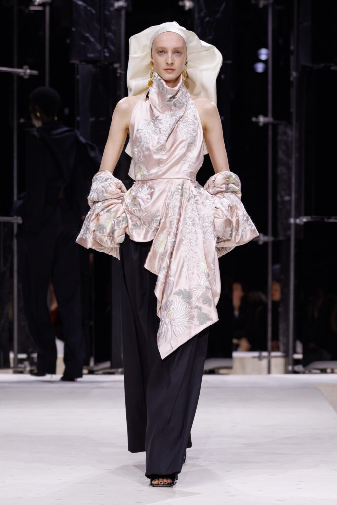 GIVENCHY FW26 WOMAN SHOW LOOK 51