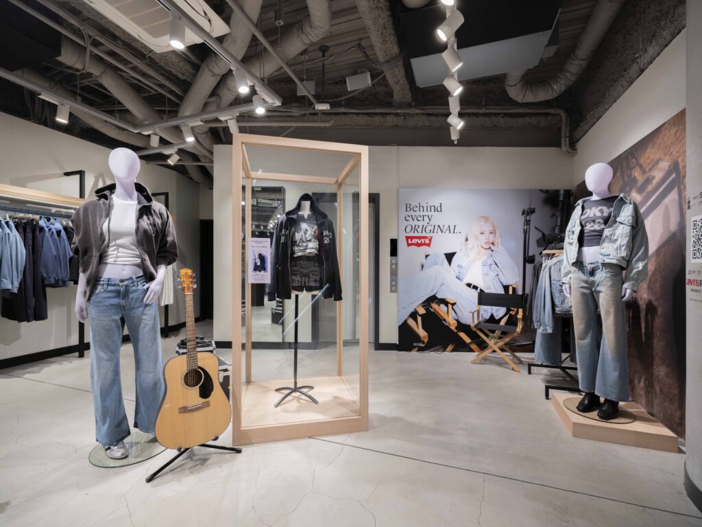 リーバイス®(Levi's®)がグローバルアイコン、ロゼとのパートナーシップを発表 8 Harajuku stoer