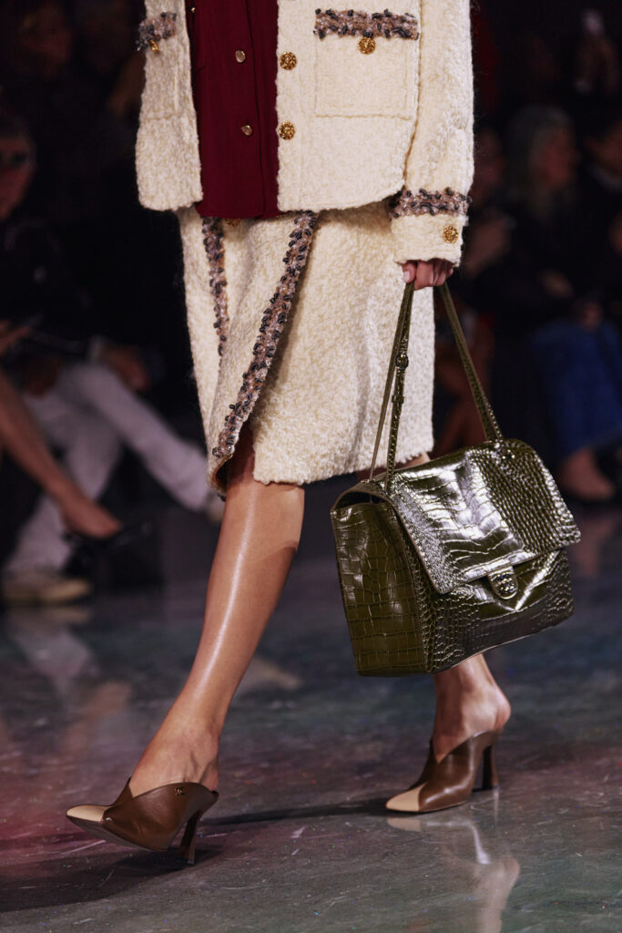 シャネル(CHANEL)2026年秋冬:世界中を熱狂させるブレイジーの第二章 28 chanel fall winter 2026 34 2 HD
