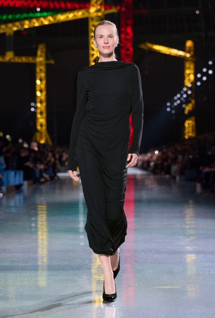 シャネル(CHANEL)2026年秋冬:世界中を熱狂させるブレイジーの第二章 30 chanel fw26 copyright chanel look 78 1 HD