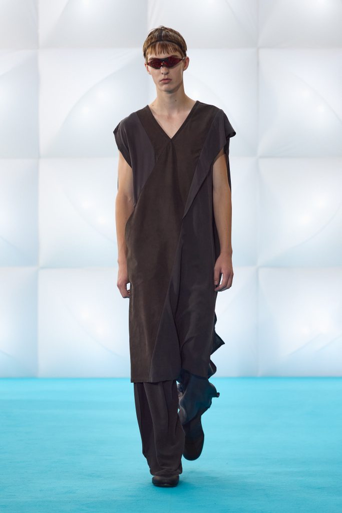 Kikokostadinov ss27 runway press look001