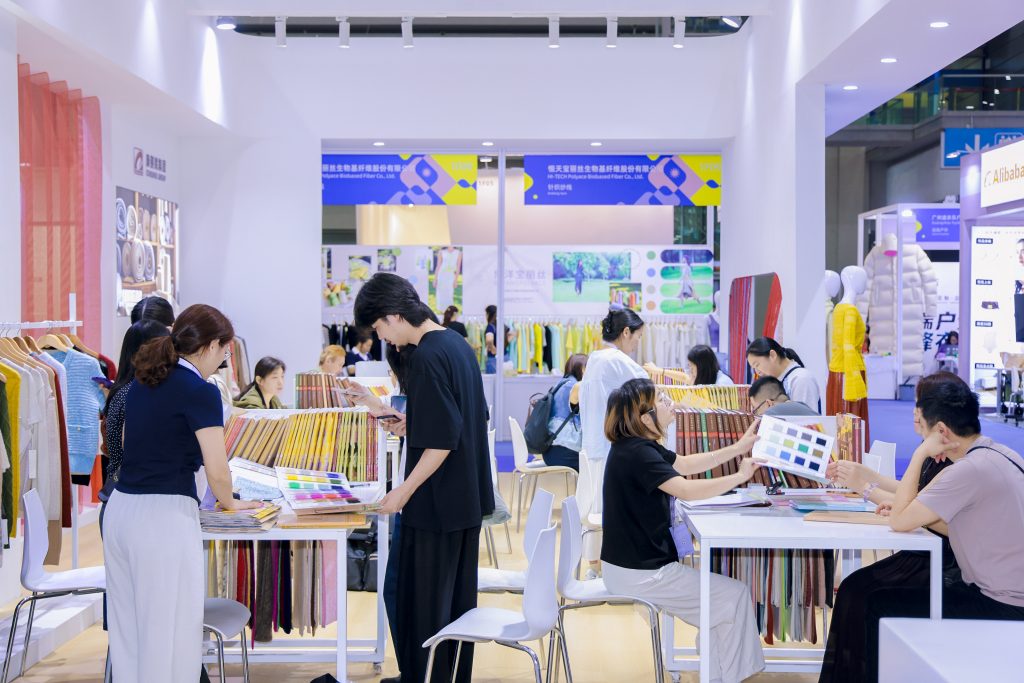 インターテキスタイル深圳(Intertextile Shenzhen Apparel Fabrics)2026が閉幕:サステナブル素材と技術革新が華南テキスタイル市場の成長を牽引 7 Buyer 6