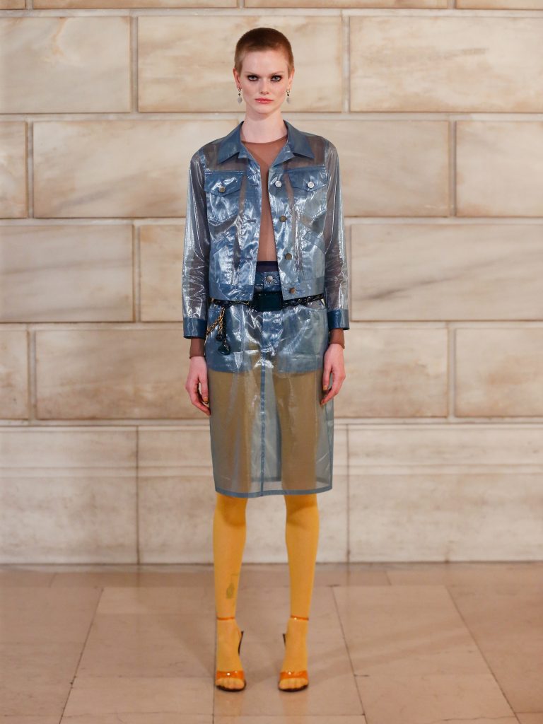 LOOK 5 CHAPMAN