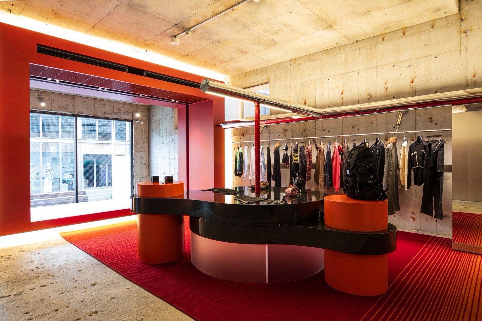 adsb aoyama store interior 01