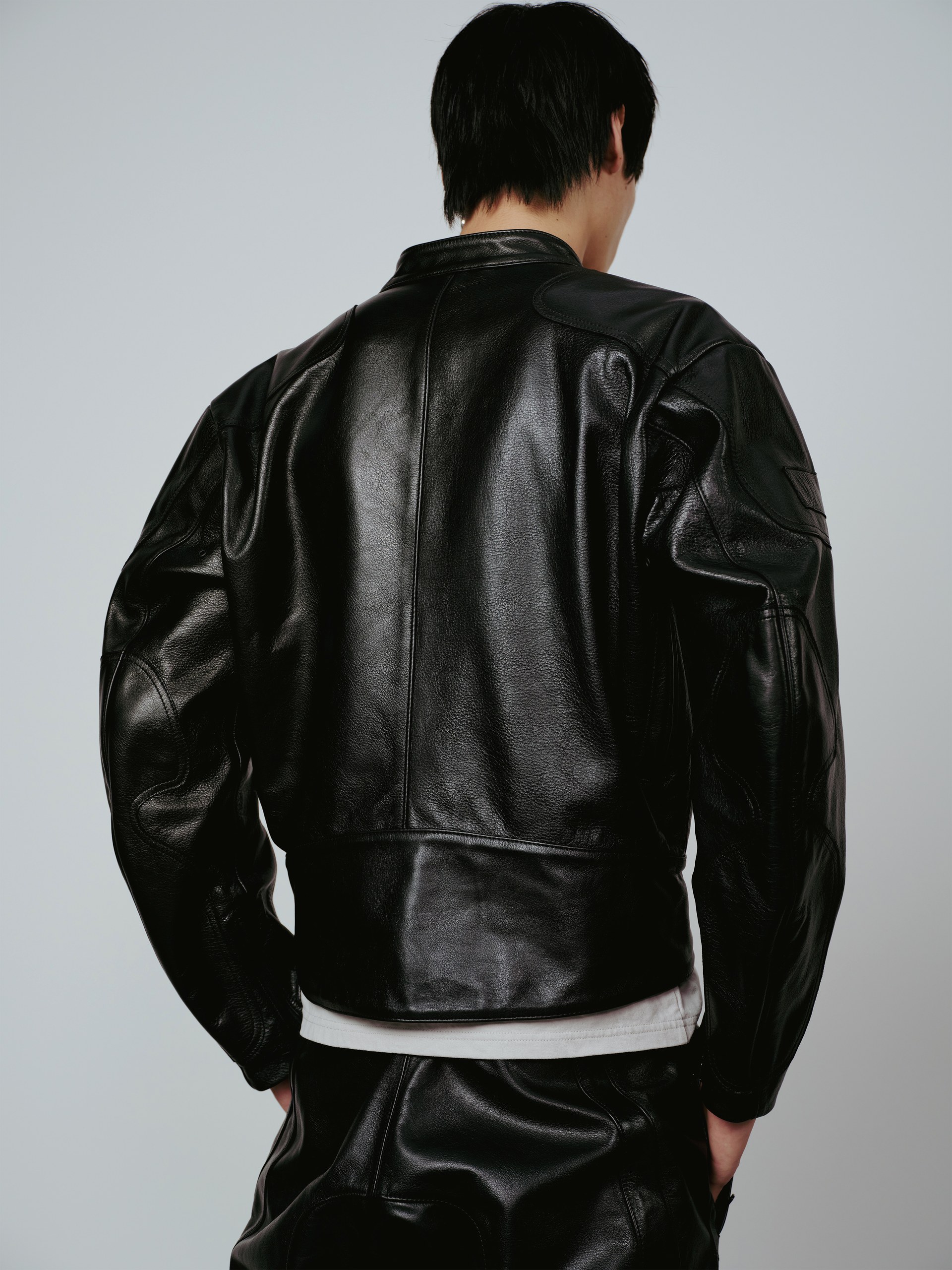 アンブッシュ(AMBUSH)2027年春夏コレクション:移動し続ける人のためのユニフォーム 22 AMBUSH 2027年春夏コレクション