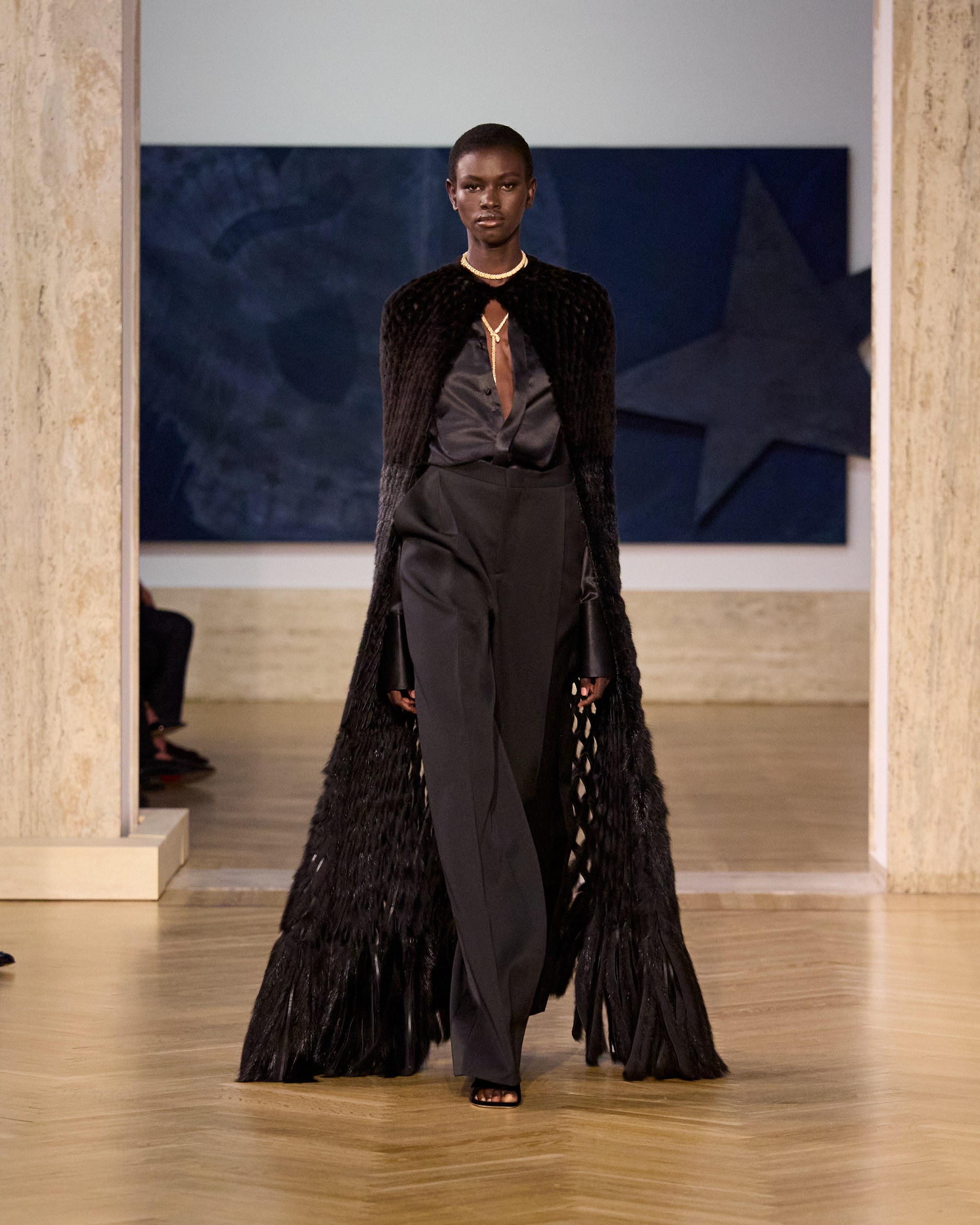 フェンディ(FENDI)、マリア・グラツィア・キウリによる初のオートクチュール・コレクションをローマで披露 27 フェンディ 2026-27年秋冬オートクチュール マリア・グラツィア・キウリ