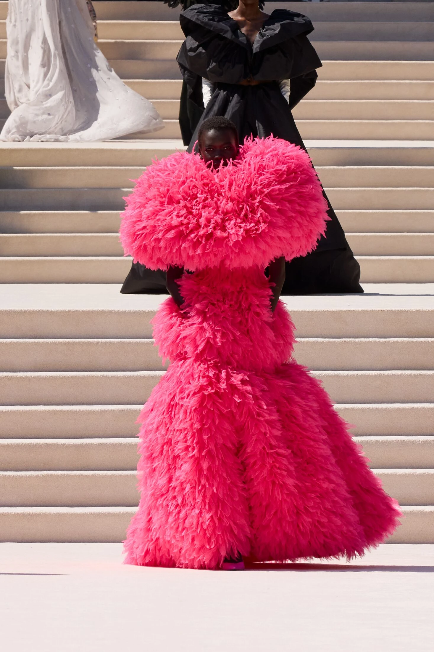 バレンシアガ(BALENCIAGA)2026-27年秋冬オートクチュール:ピッチョーリが築く、新たなクチュールの幕開け 13 バレンシアガ 2026-27年秋冬オートクチュール ルック