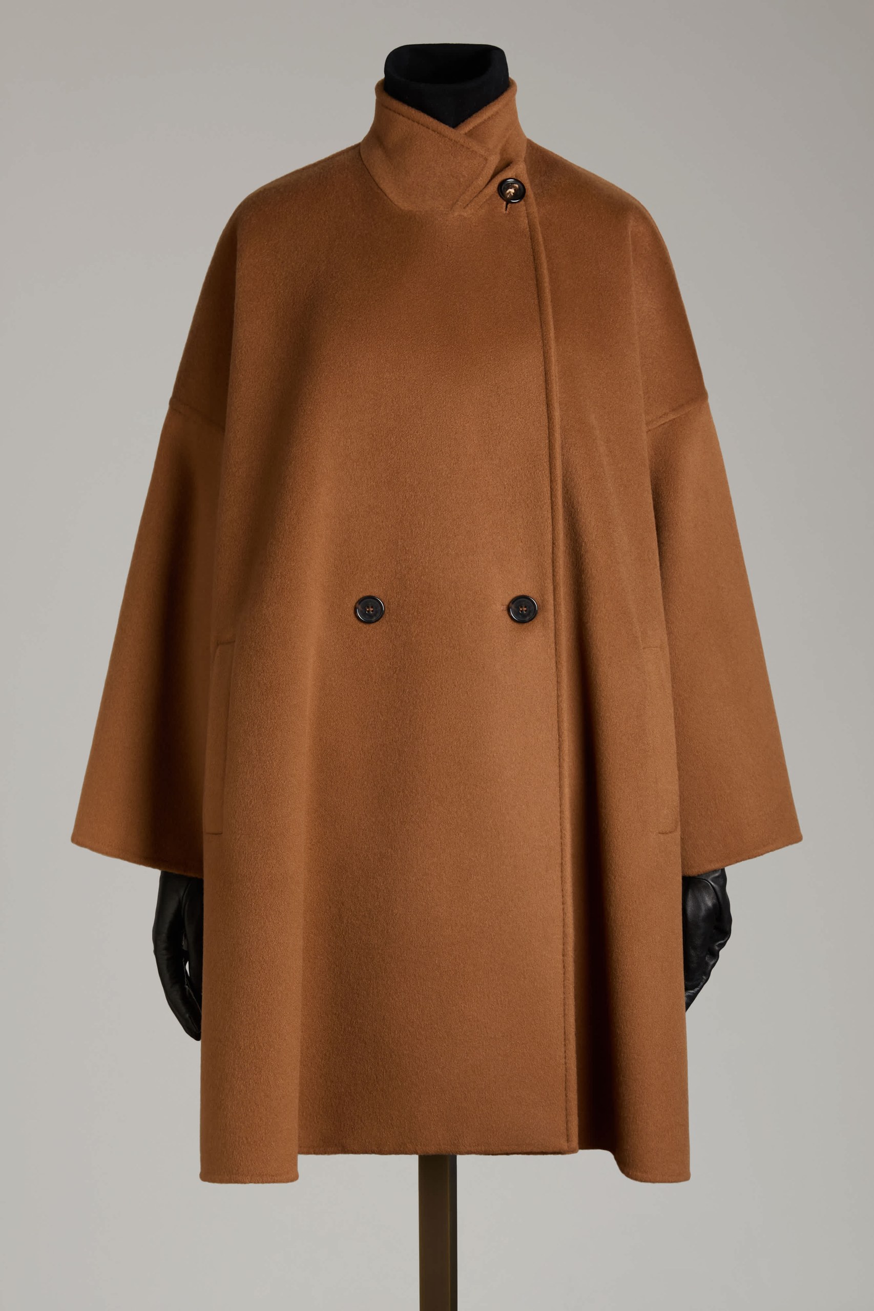 マックスマーラ(Max Mara)、創業75周年を記念しアーカイブを再解釈した限定コート3型を発売 9 マックスマーラ 創業75周年 限定復刻コート メリディアン ミレニア メトリック