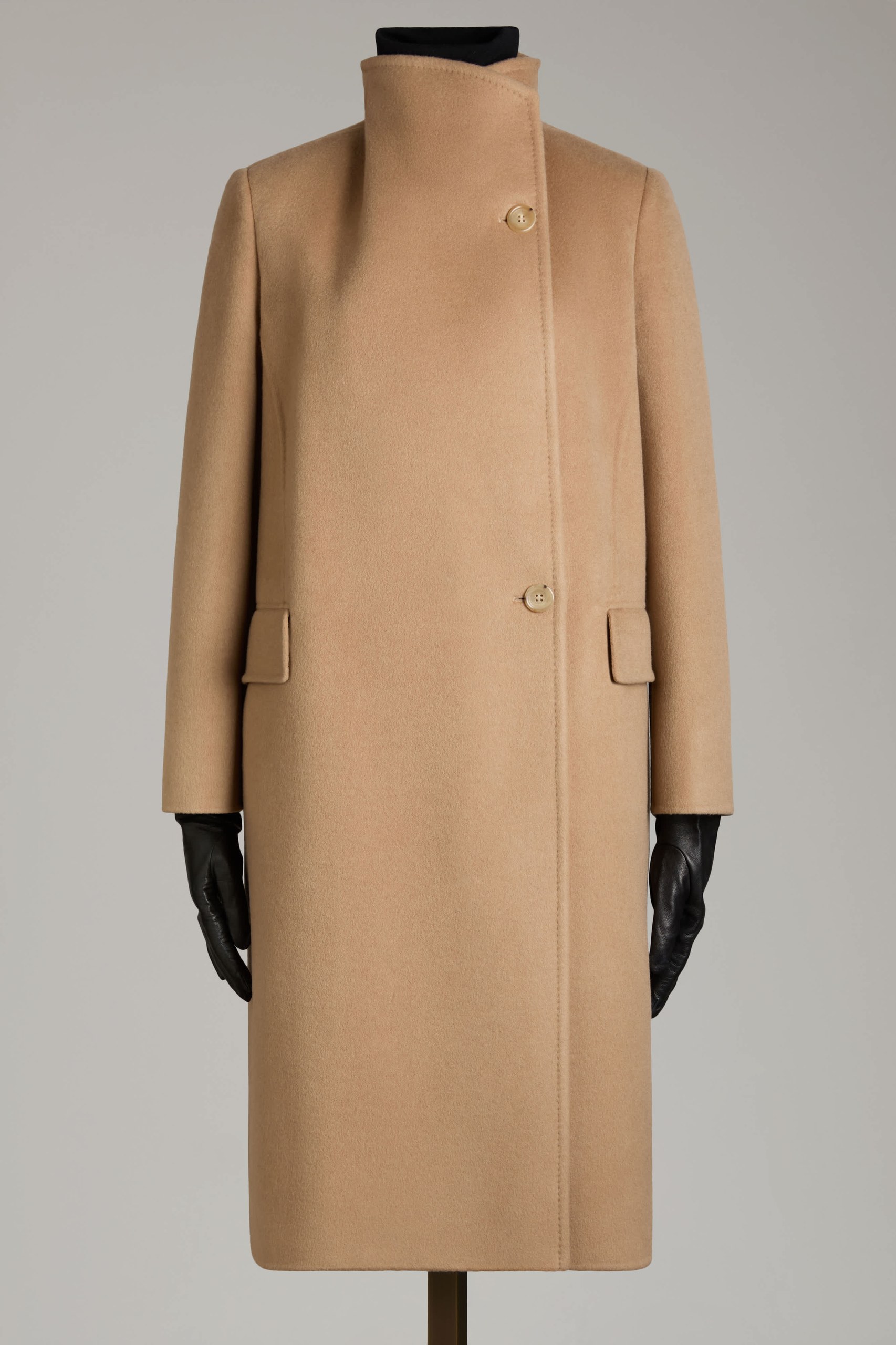 マックスマーラ(Max Mara)、創業75周年を記念しアーカイブを再解釈した限定コート3型を発売 11 マックスマーラ 創業75周年 限定復刻コート メリディアン ミレニア メトリック