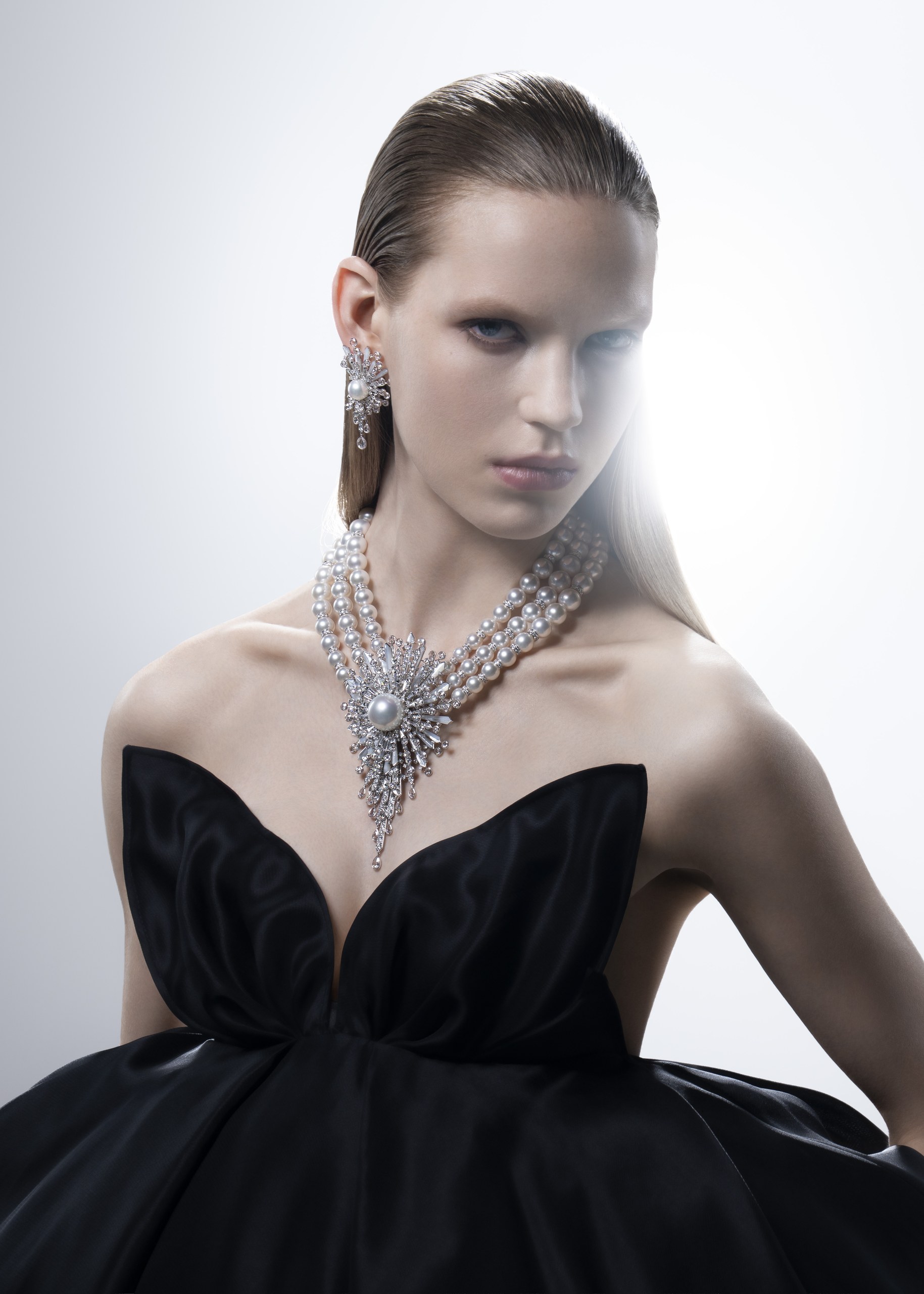 ミキモト(MIKIMOTO)、新作ハイジュエリーコレクション「L’éclat」をパリで発表 13 ミキモト レクラ ハイジュエリーコレクション
