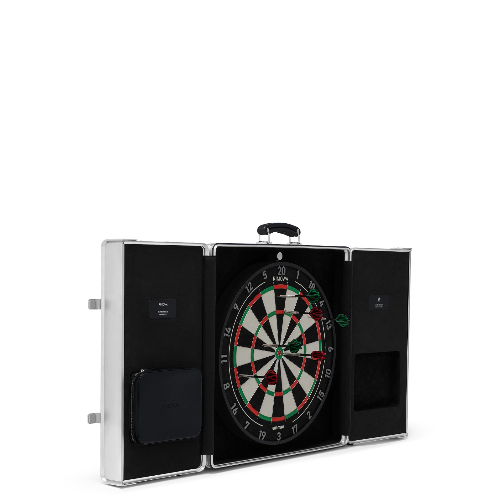 rimowa dartboard case open