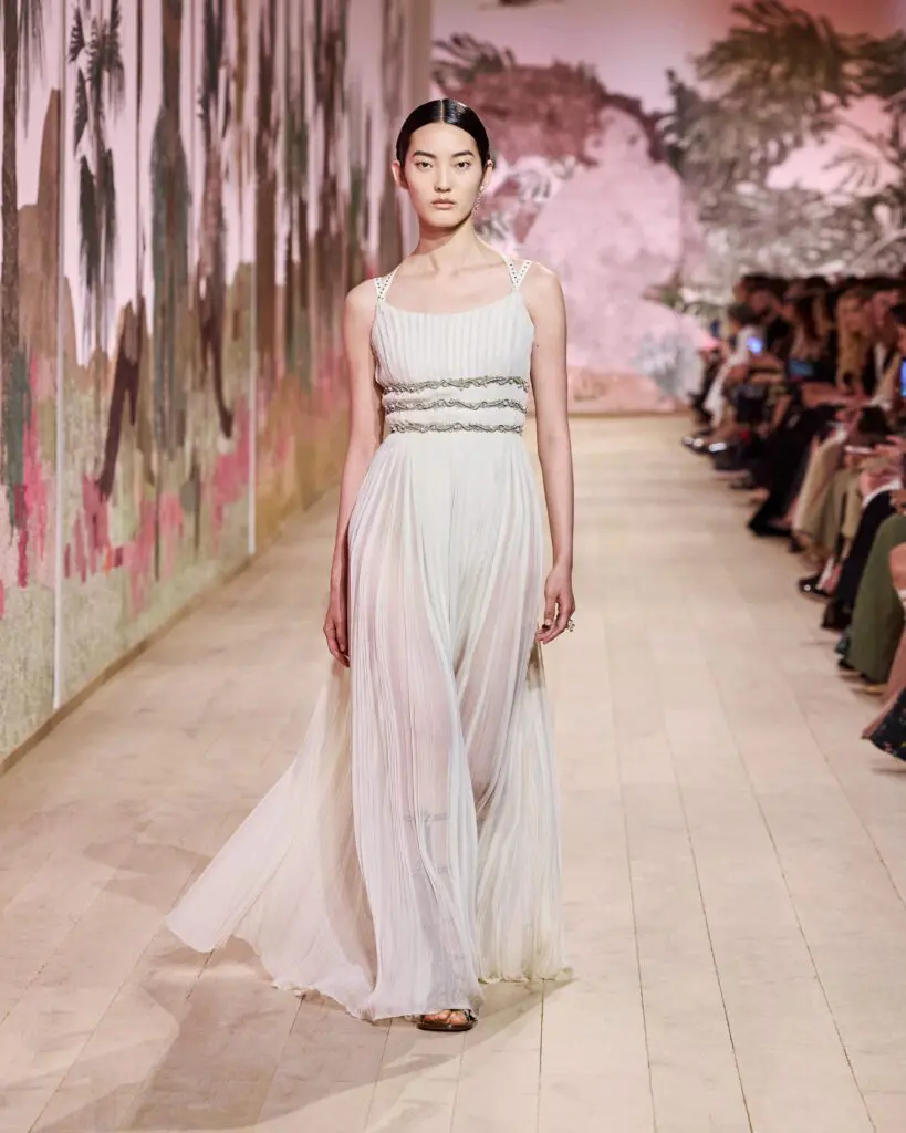 パリ・オートクチュール・ウィーク 2023-2024年秋冬コレクション総まとめ 26 DIOR HC AW23 24 049