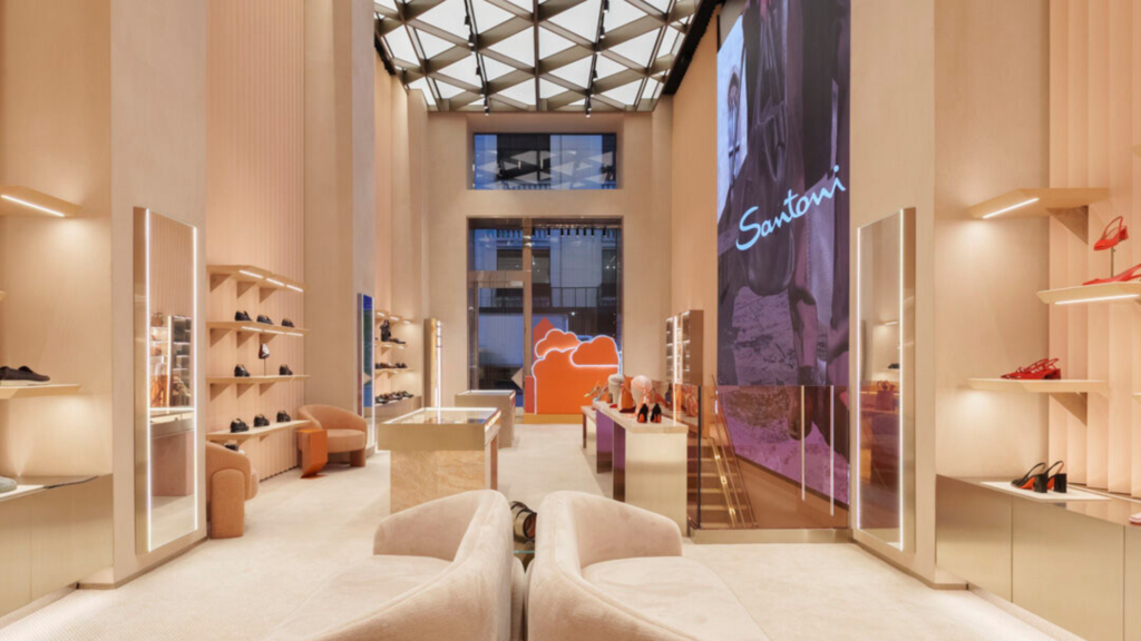 サントーニ(Santoni)、ニューヨークのマディソンアベニューに新たな旗艦店をオープン 3 3 9