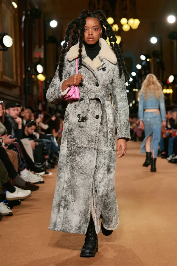 1676330615 coach f23 look 17